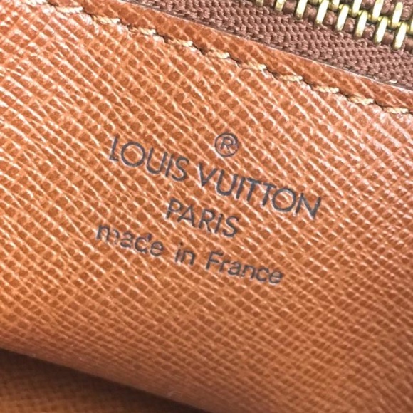 Pochette Hand Dragonne Monogram Canvas Clutch - Picture 6 of 12